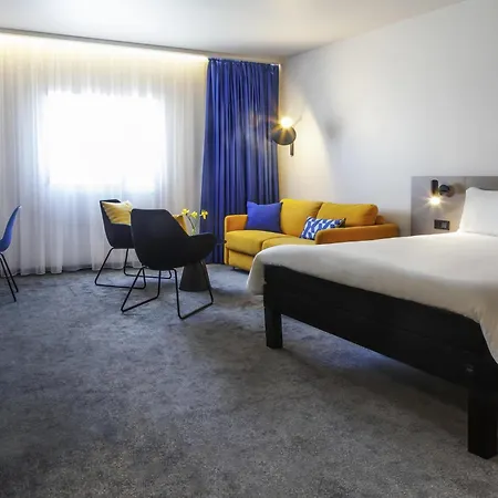 Hotel Ibis Old Town
