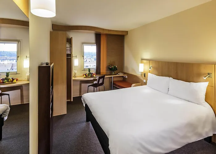 Ibis Old Town Hotel