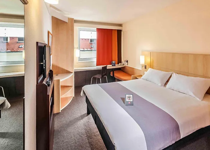 Ibis Old Town 3* Praga