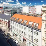 Ibis Old Town Ξενοδοχείο 3*