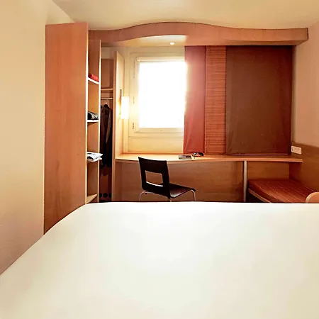 Ibis Old Town Hotell