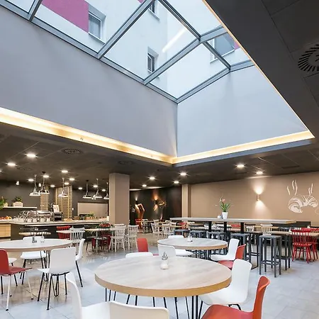 Hotell Ibis Old Town Prag