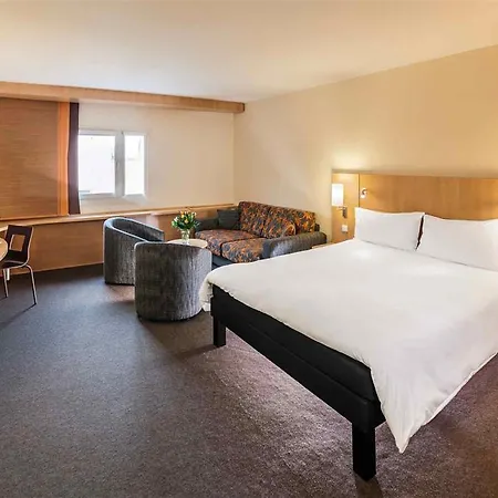 Ibis Old Town Hotell