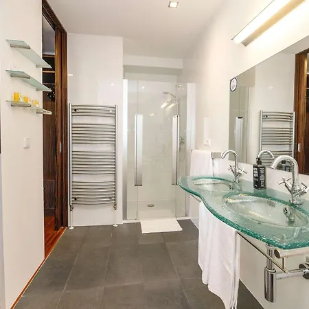 Hotell Ibis Old Town 3*