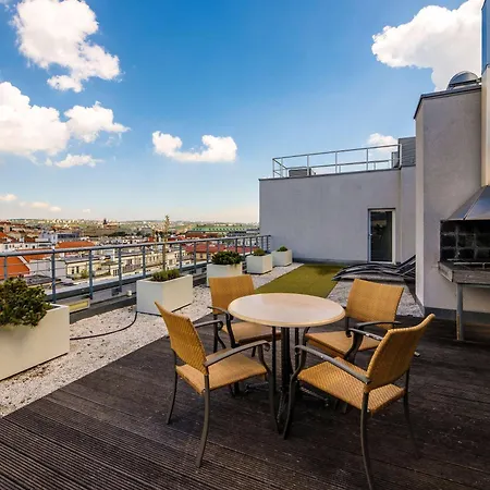 Ibis Old Town 3* Prag