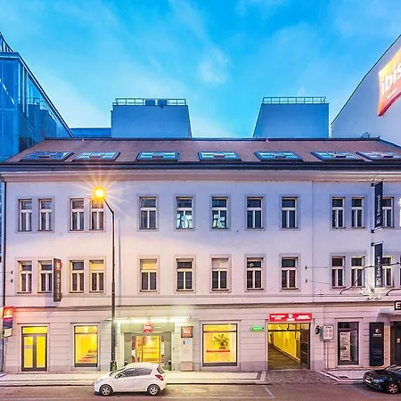 Ibis Old Town Hotel Prague