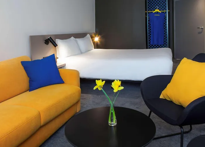 Hotel Ibis Old Town 3*