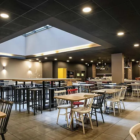 Ibis Old Town Hotel 3*