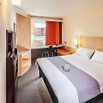 Hotell Ibis Old Town 3*