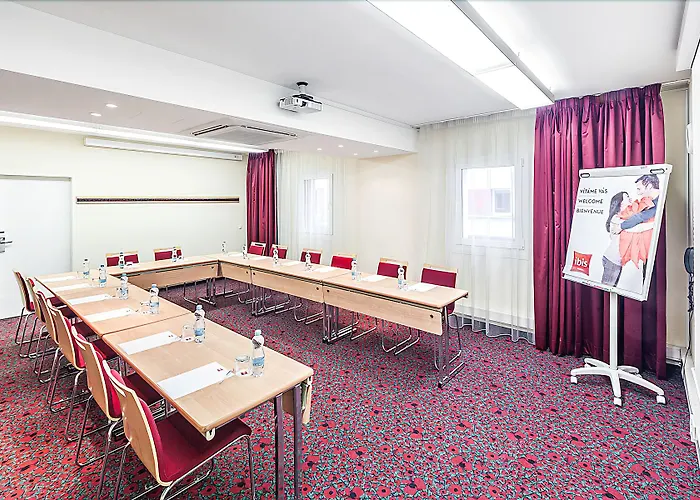 Ibis Old Town Hotell 3*